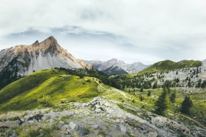 Fotografia i wideo marketing dla hoteli biznesowych — co warto pokazać