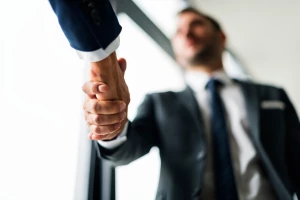 Sklepy internetowe: Jak odnieść sukces w świecie e-commerce?