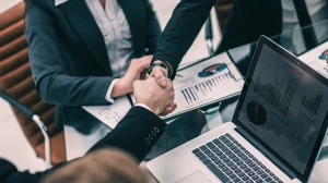 Due diligence środowiskowe przy zakupie firmy — czego szukać i jak ocenić ryzyko